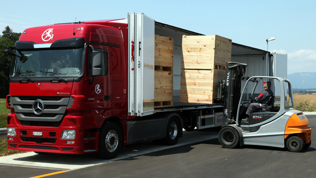 LKW beladen LKW beladen
